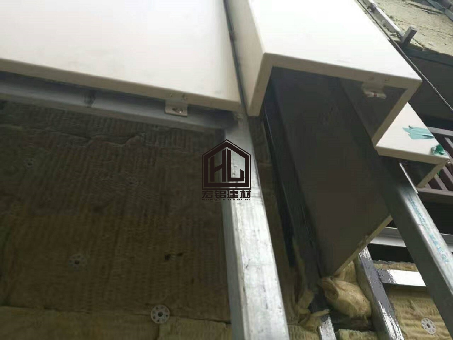 宏铝建材图片
